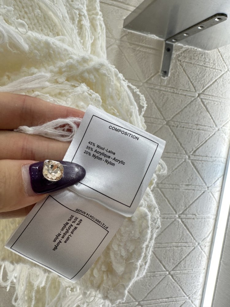 В'язаний пуловер фото 9