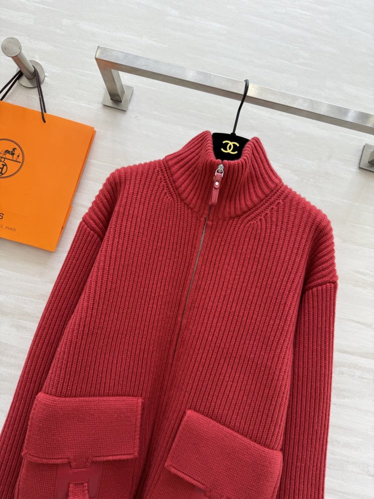 В'язаний вовняний светр жіночий фото 4