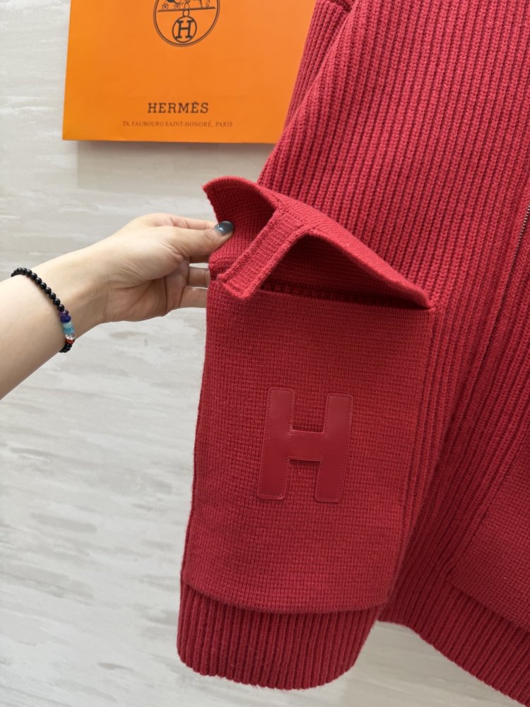 В'язаний вовняний светр жіночий фото 5