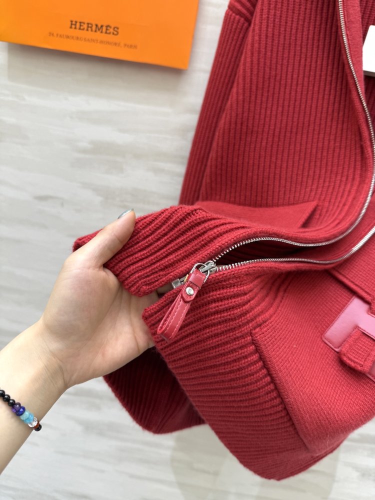 В'язаний вовняний светр жіночий фото 8