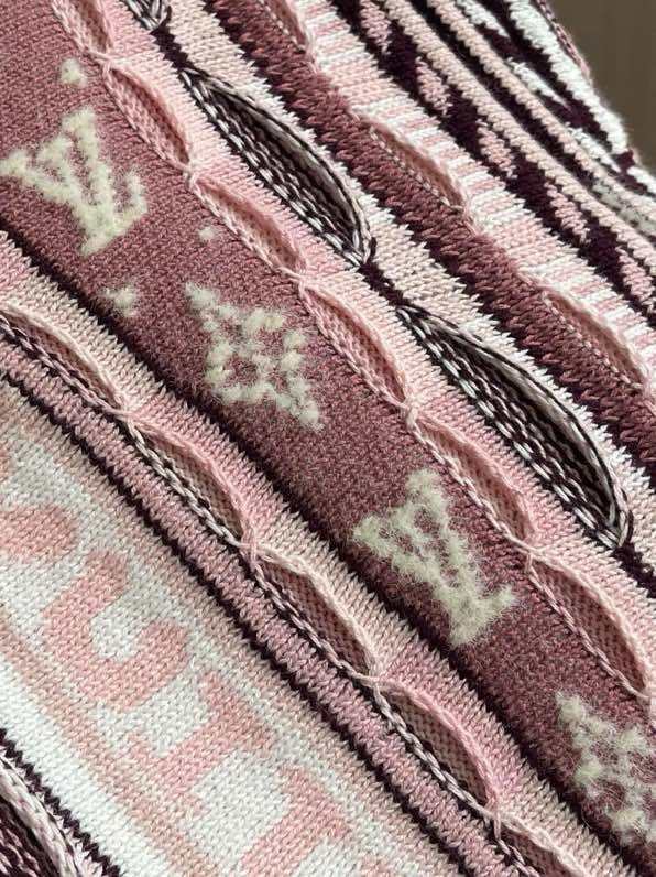 Knitted pullover from LV x Nigo фото 9