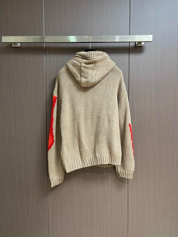 Вязаный свитер с капюшоном фото 8