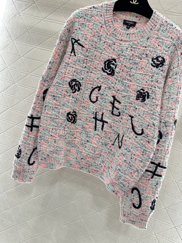 В'язаний светр з круглим вирізом фото 7