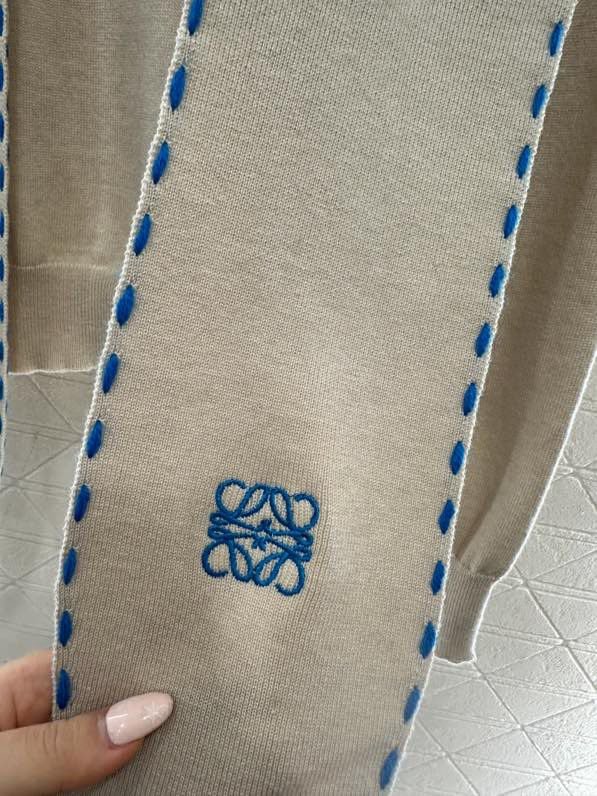 Вязаный свитер с шалью фото 8