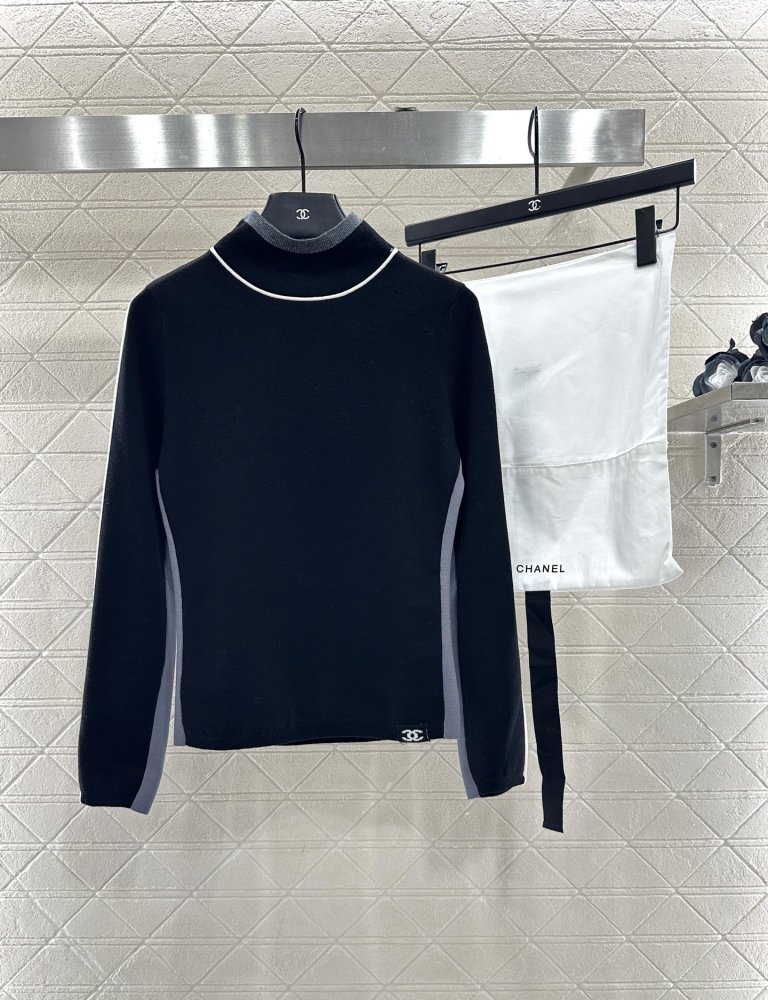 Вязаный свитер с высоким воротом фото 3