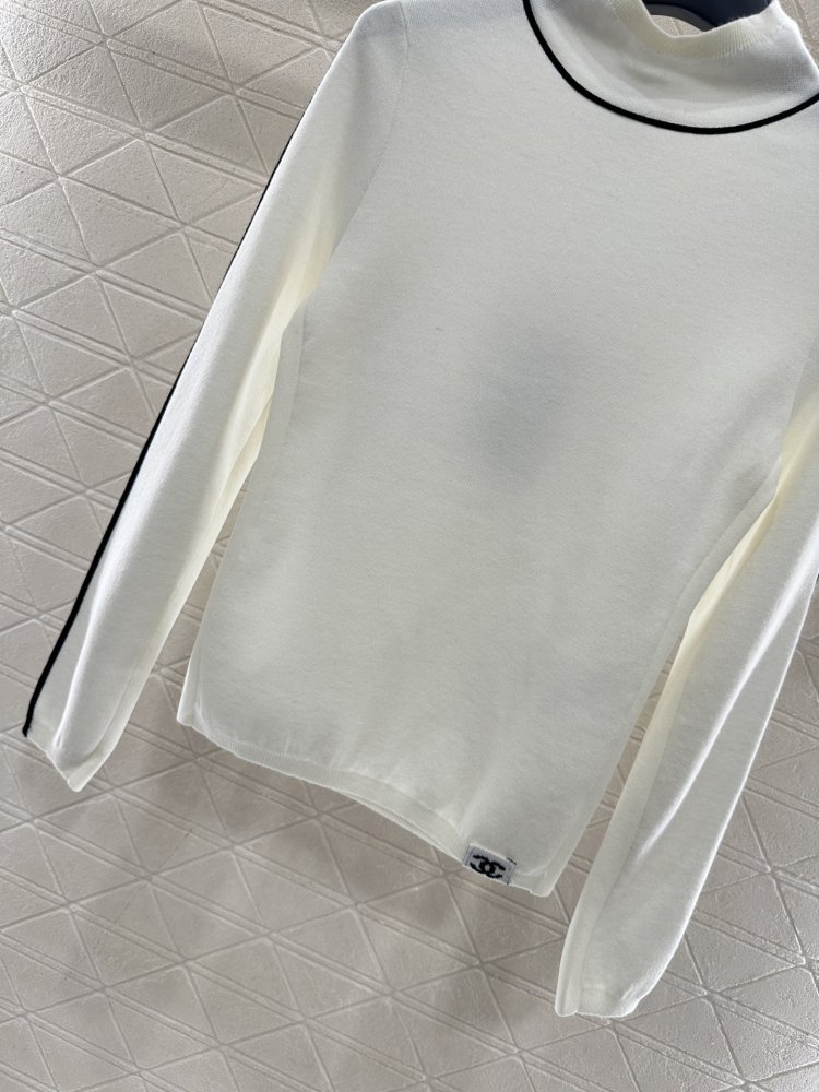 Вязаный свитер с высоким воротом фото 5