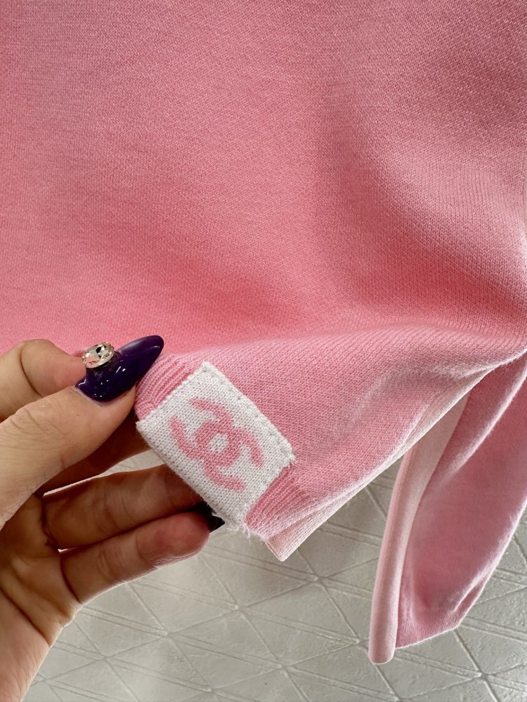 Knitted pullover from high collar фото 6