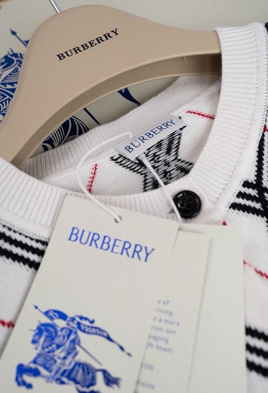 Knitted pullover at cell фото 4