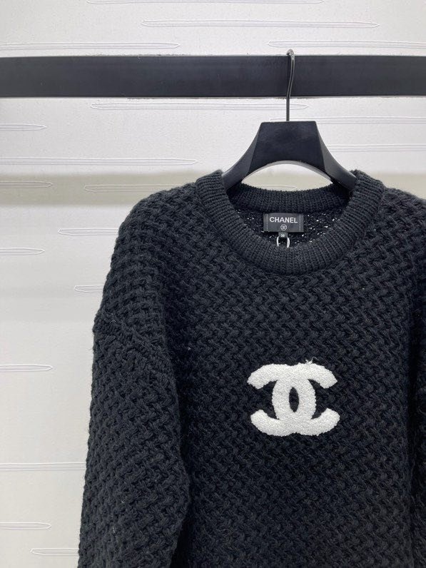 Knitted pullover фото 2