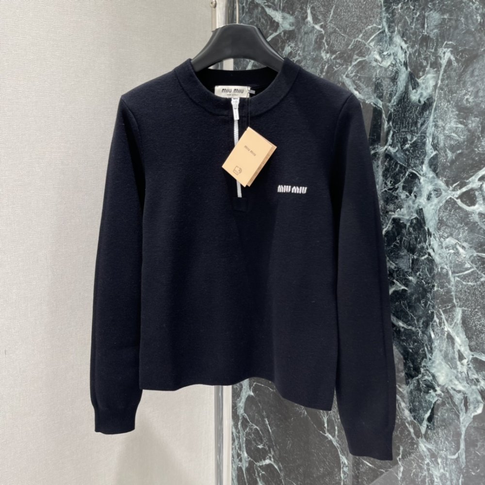 Knitted pullover фото 2