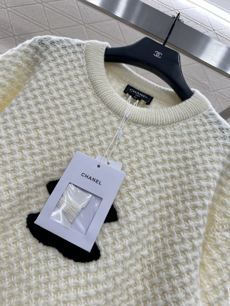 В'язаний светр фото 3