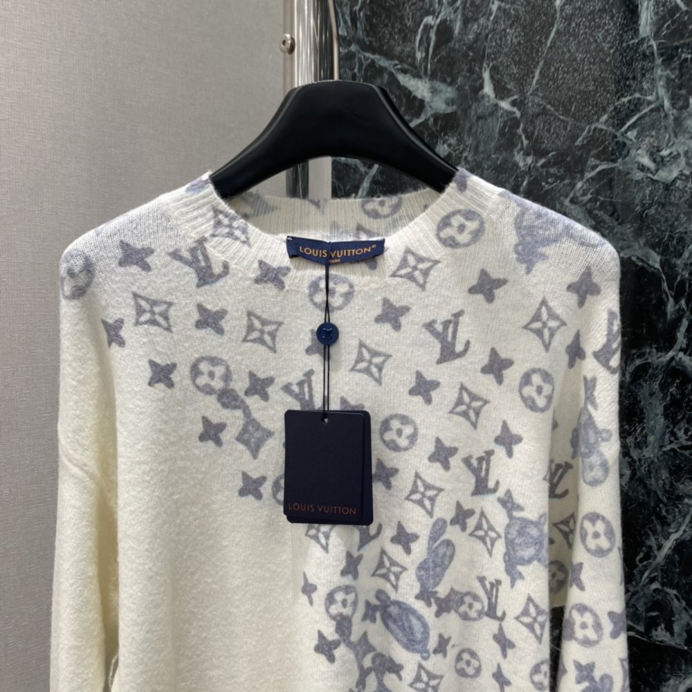 Вязаный свитер фото 3