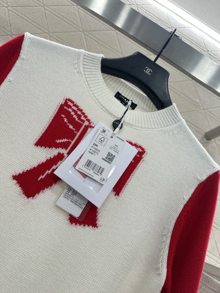 Вязаный свитер фото 3