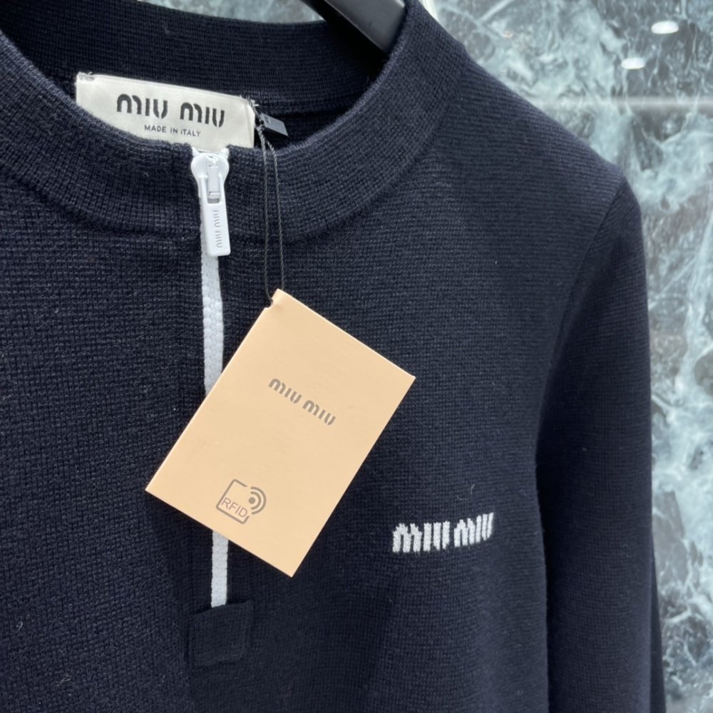 Knitted pullover фото 4