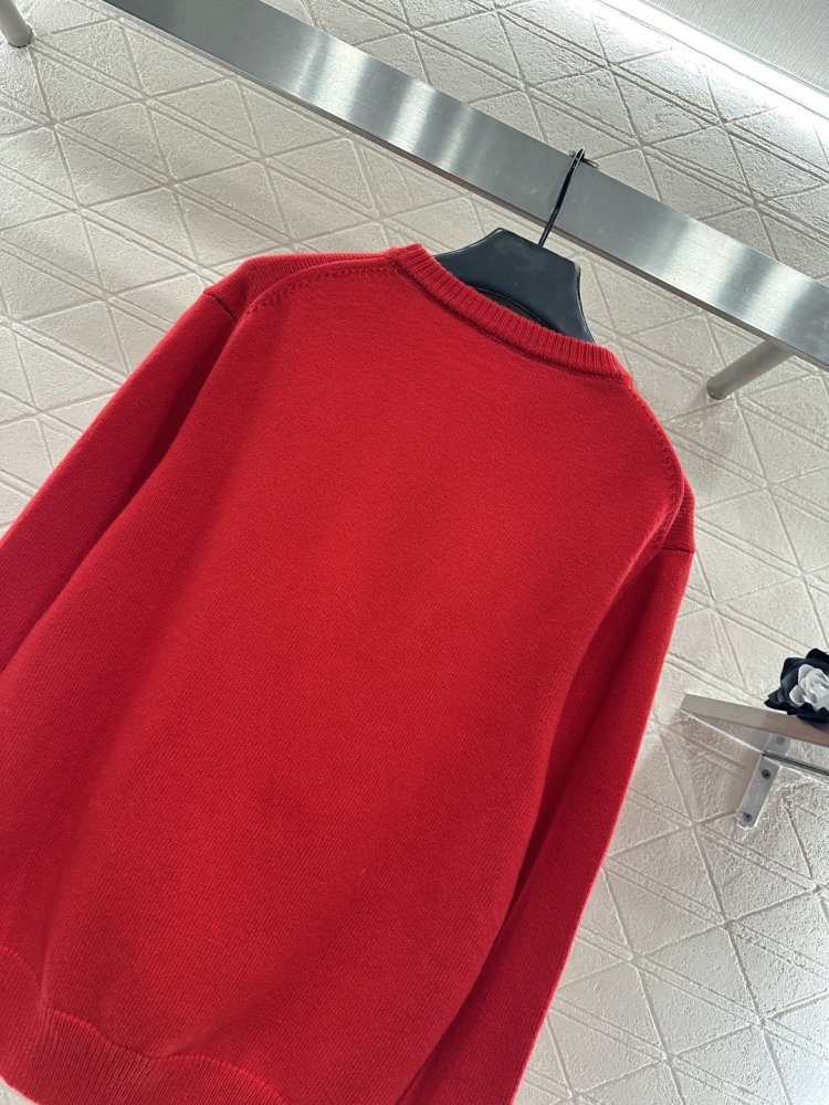 В'язаний светр фото 4