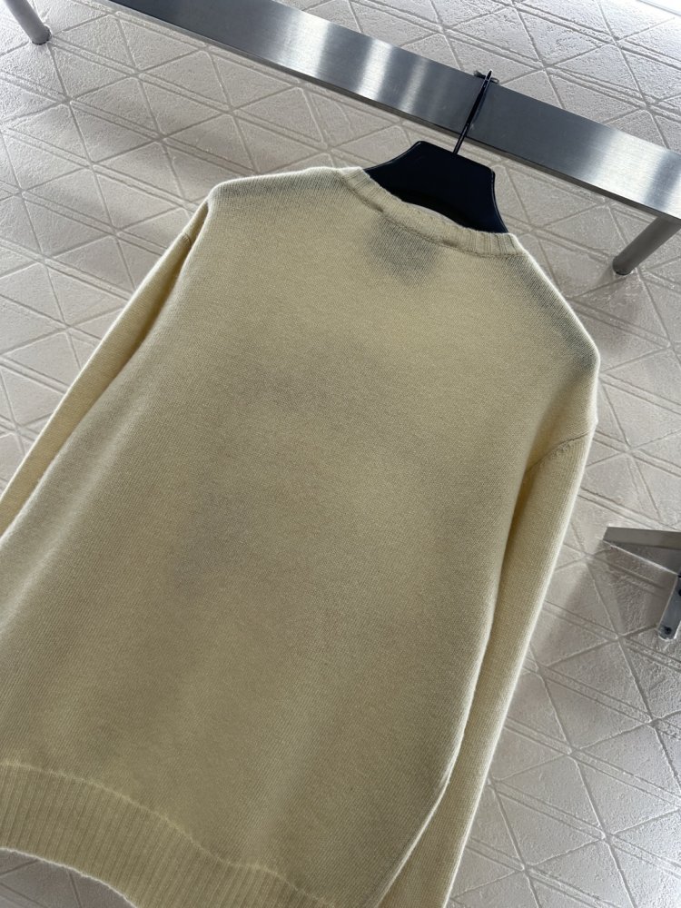 Knitted pullover фото 4