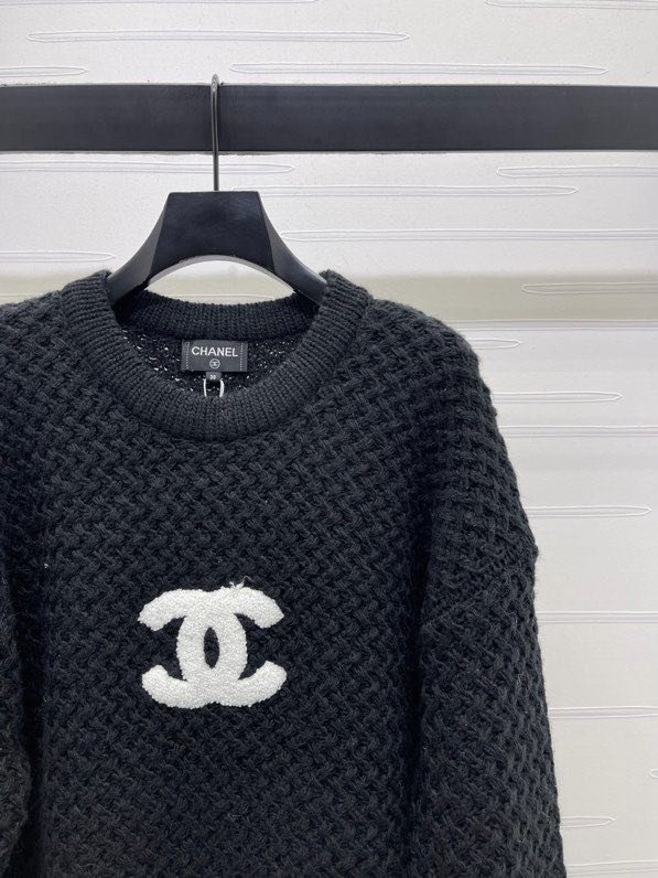 Knitted pullover фото 5