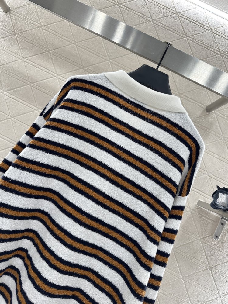 Вязаный свитер фото 5