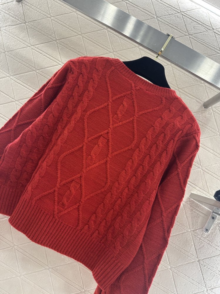 В'язаний светр фото 5