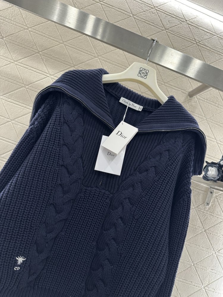 Knitted pullover фото 6