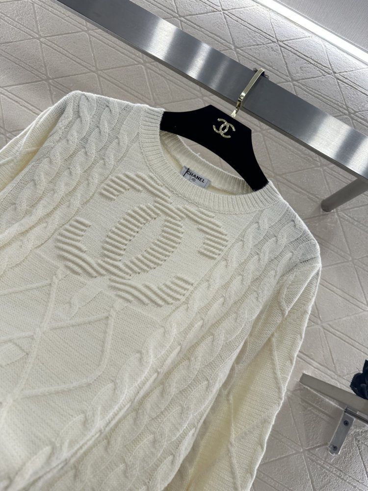 В'язаний светр фото 6