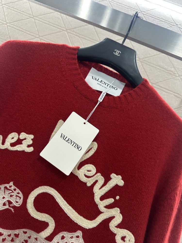 Knitted pullover фото 7