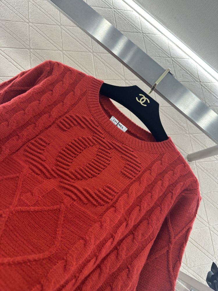 В'язаний светр фото 7