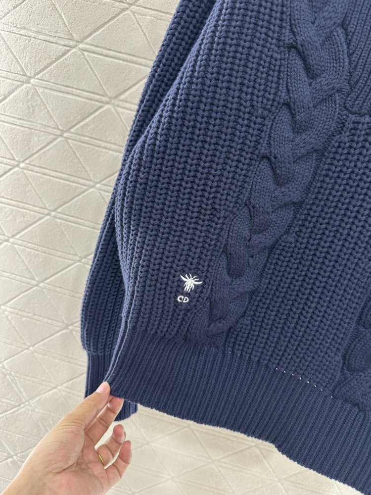 Knitted pullover фото 8