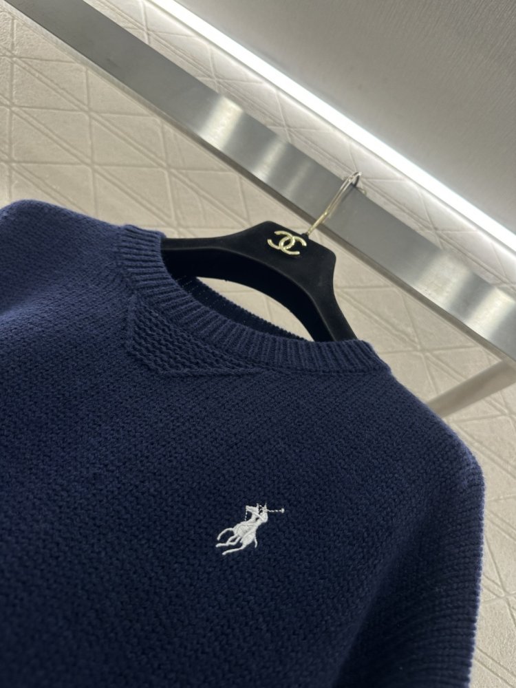 Knitted pullover фото 8