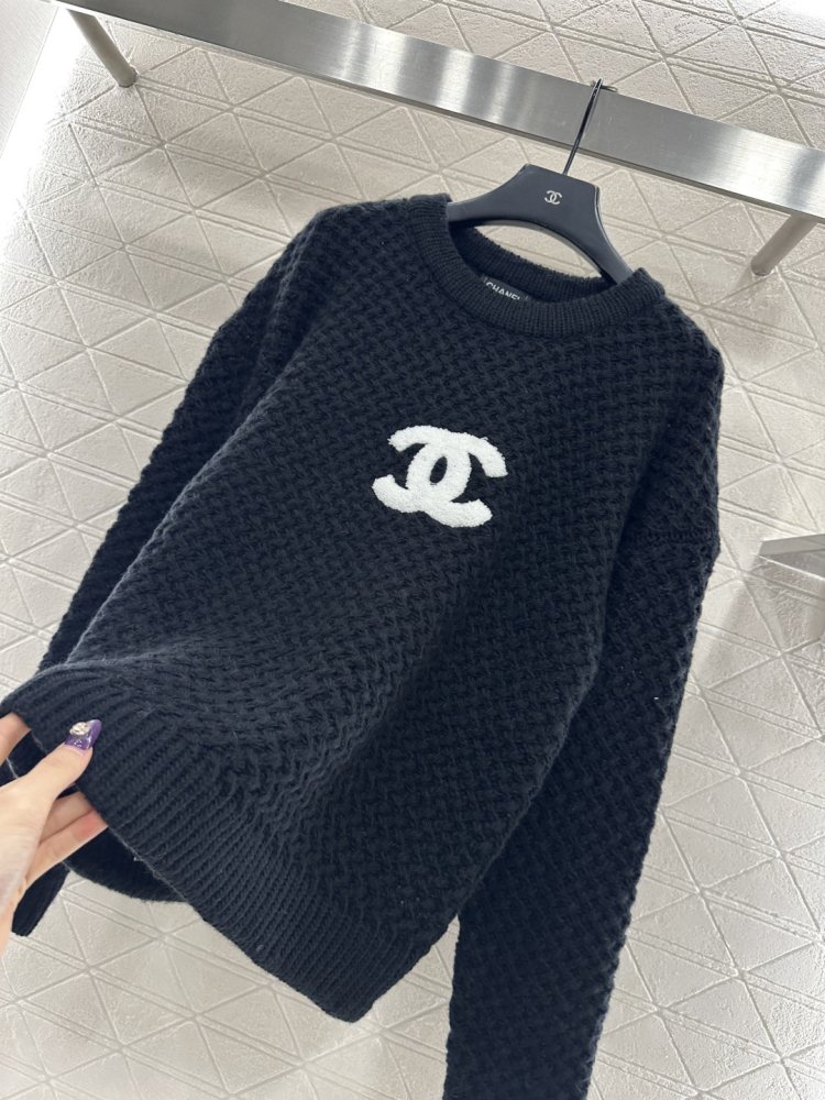 В'язаний светр фото 8