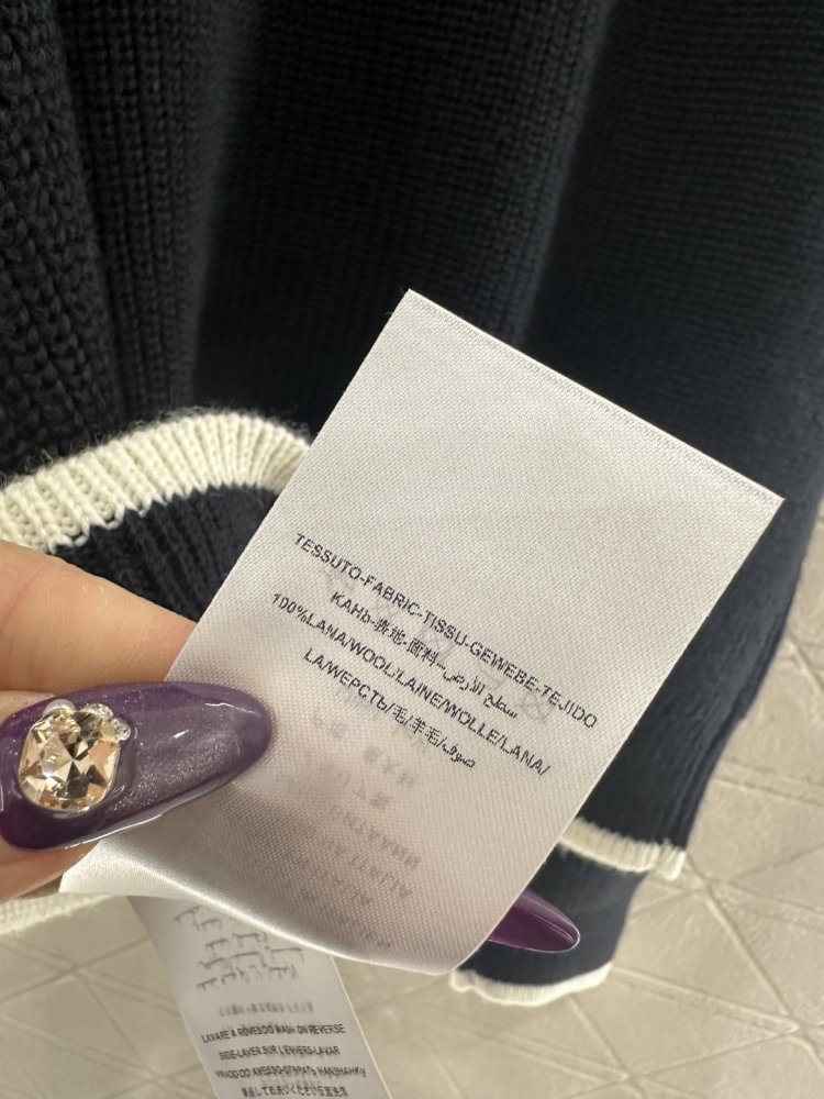 В'язаний светр фото 9