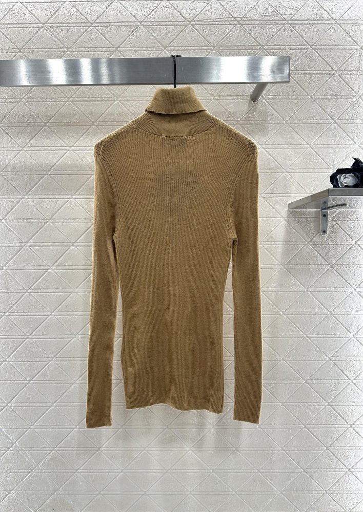 Turtleneck фото 2