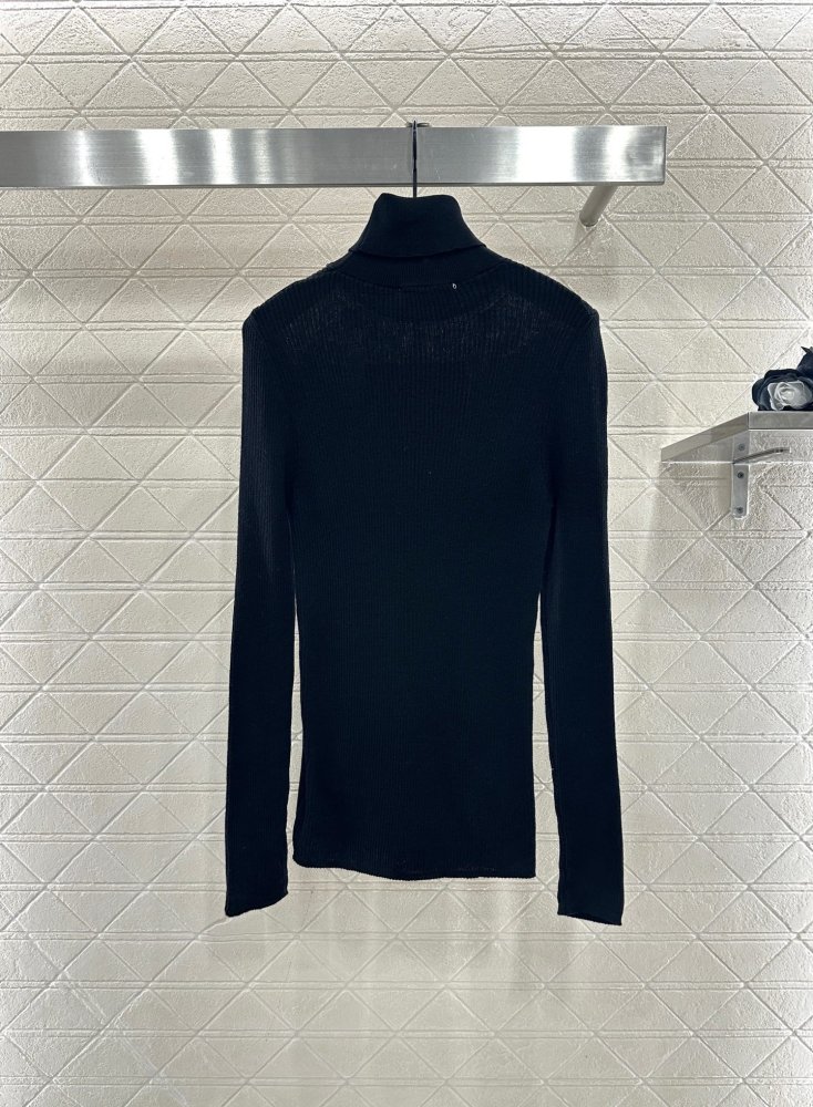 Turtleneck фото 2