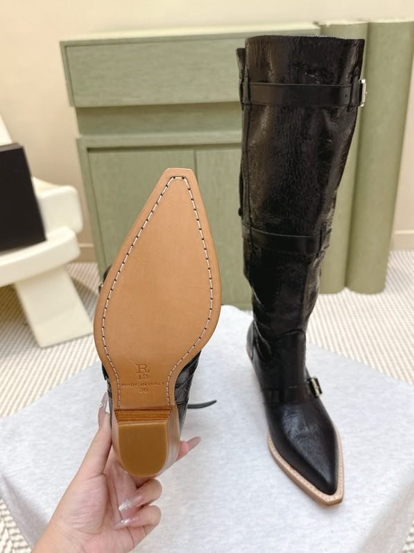 Высоки кожаные сапоги с острым носком фото 4