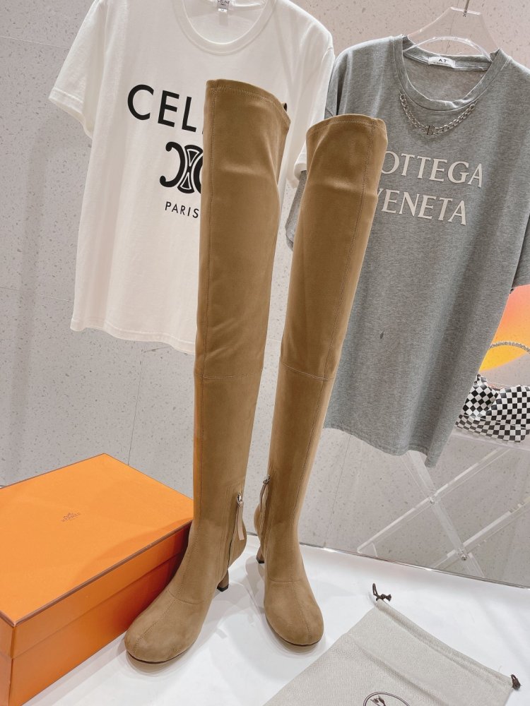 Высокие ботфорты на каблуке фото 2