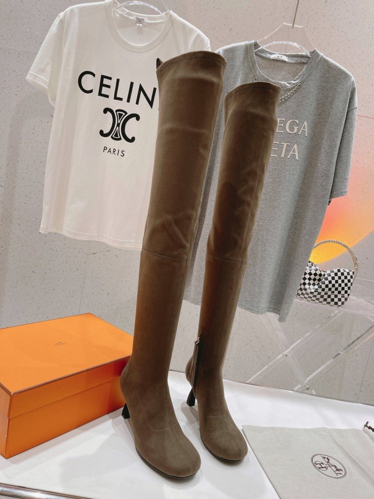 Высокие ботфорты на каблуке фото 3