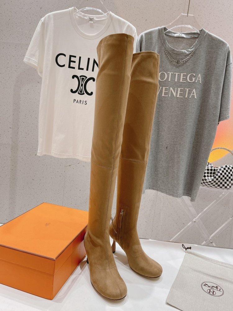 Высокие ботфорты на каблуке фото 4