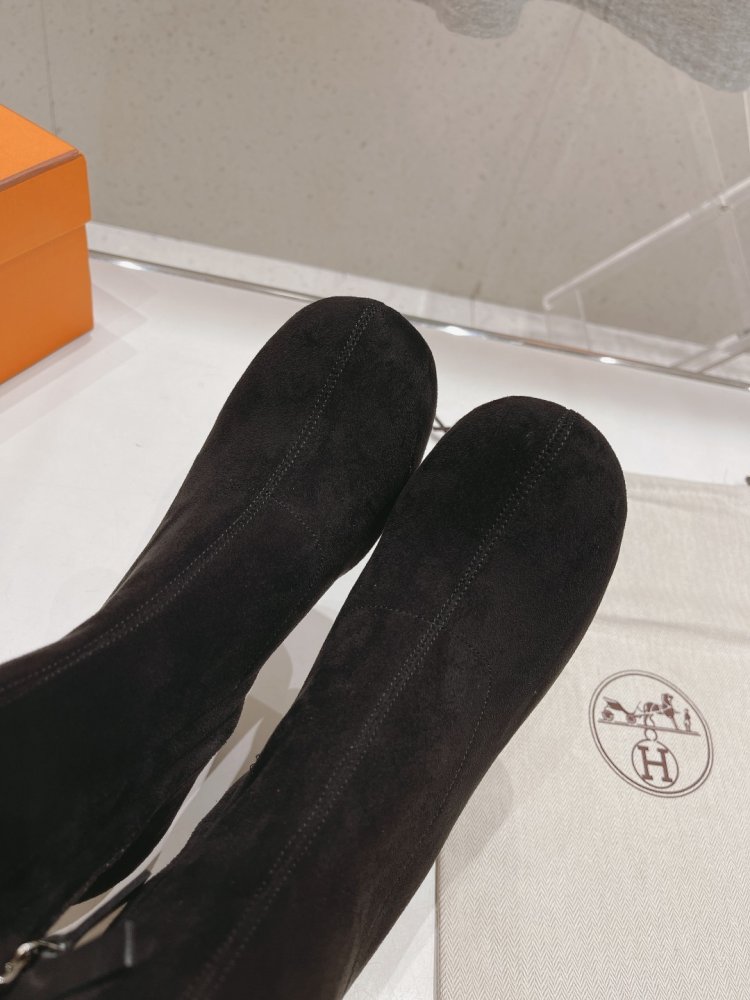 High Hessian boots on heel фото 6