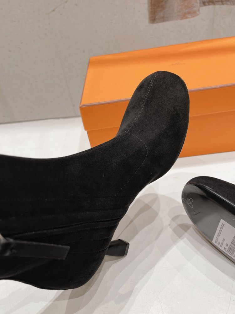 High Hessian boots on heel фото 7