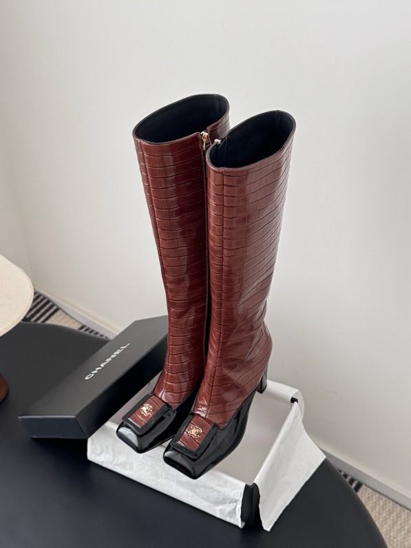 High leather boots фото 8