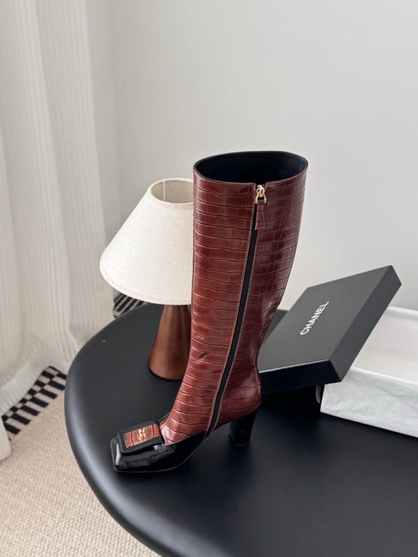 High leather boots фото 9