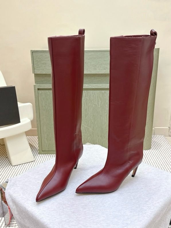 Высокие кожаные женские сапоги на каблуке фото 4