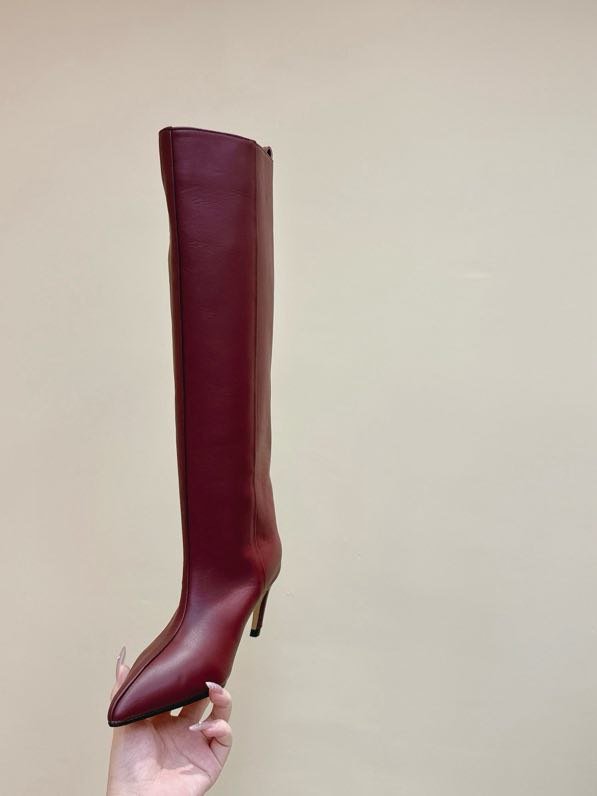 Высокие кожаные женские сапоги на каблуке фото 9