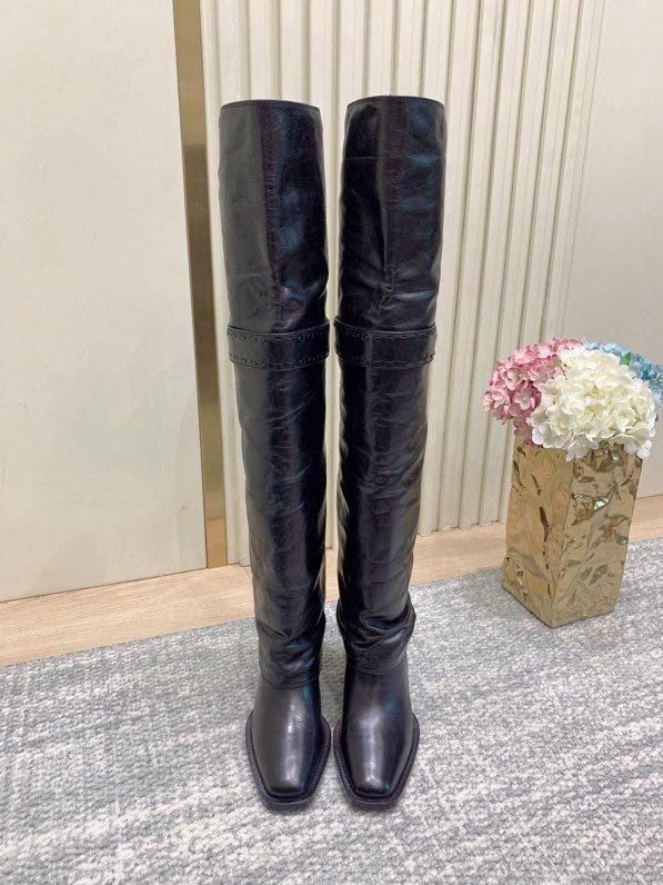 Высокие сапоги кожаные женские фото 2