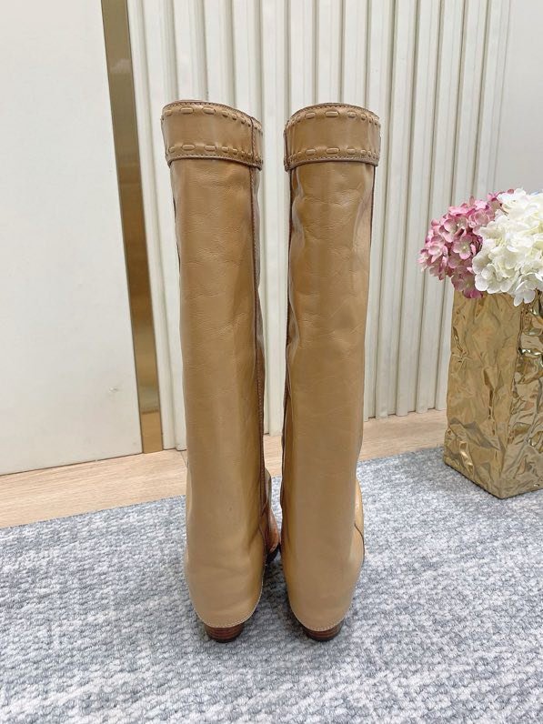 Високі чоботи шкіряні жіночі фото 4
