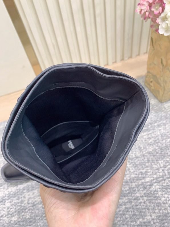 Высокие сапоги кожаные женские фото 6