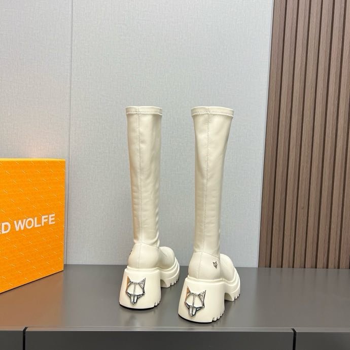 Высокие сапоги на платформе с высокой подошвой фото 4