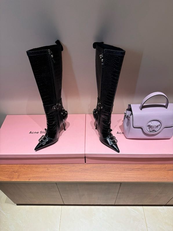 Высокие сапоги на шпильке фото 2