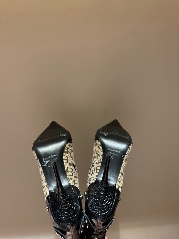 Высокие сапоги на шпильке фото 5