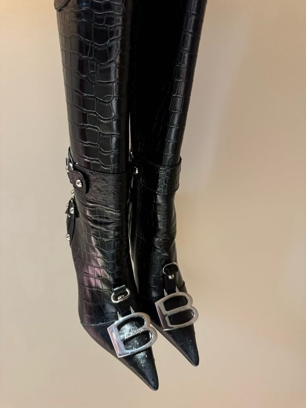 Высокие сапоги на шпильке фото 6